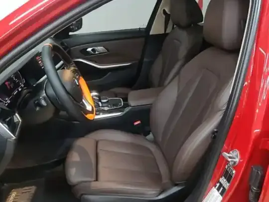 BMW 3 Series 2022 (88300 км)
