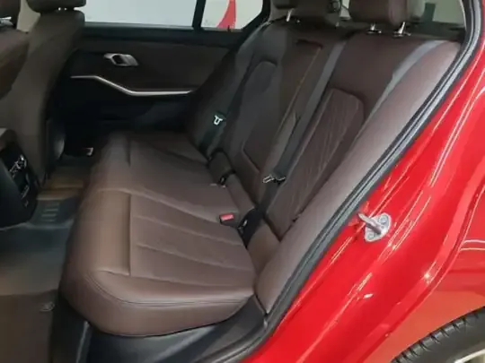 BMW 3 Series 2022 (88300 км)