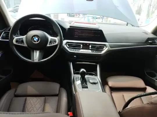 BMW 3 Series 2022 (31700 км)