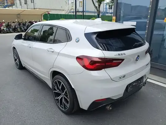 BMW X2 2021 (137600 км)