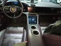 Porsche Taycan 2022 (22400 км)