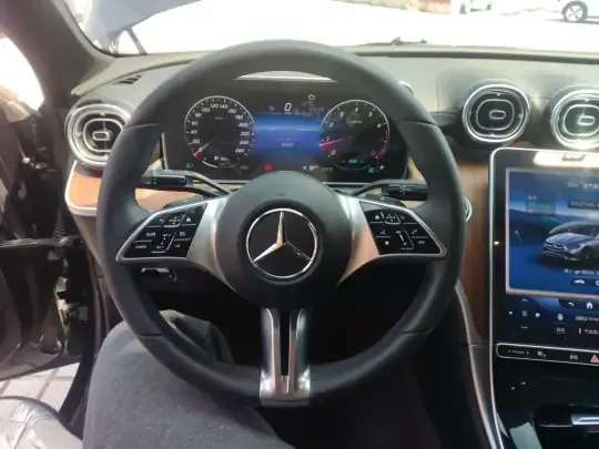 Mercedes-Benz C-Class 2022 (85100 км)