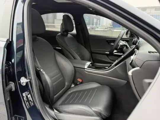 Mercedes-Benz C-Class 2022 (48400 км)