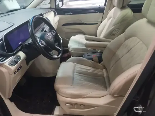 Buick GL8 2022 (126300 км)