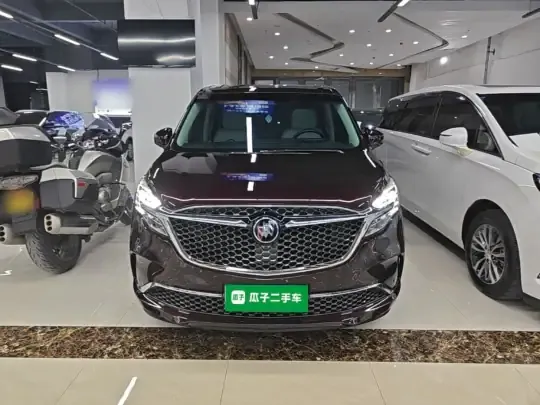 Buick GL8 2022 (83100 км)
