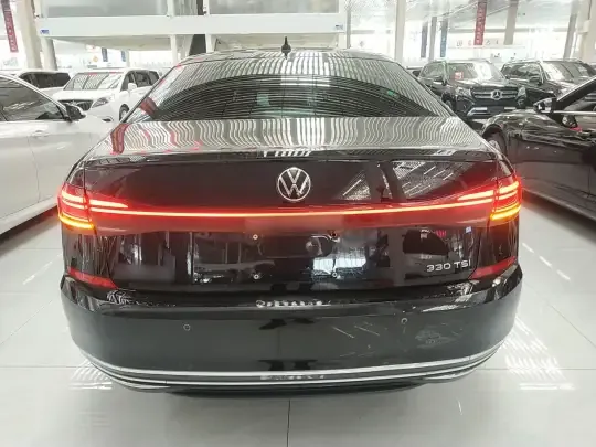 Volkswagen Passat 2022 (38900 км)