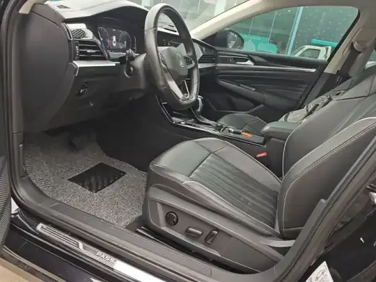 Volkswagen Passat 2022 (107400 км)