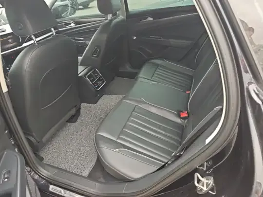 Volkswagen Passat 2022 (107400 км)