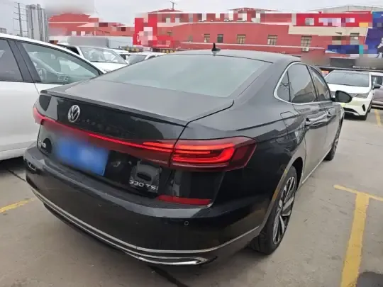 Volkswagen Passat 2022 (107400 км)