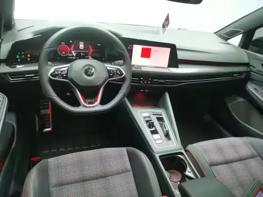 Volkswagen Golf GTI 2021 (81800 км)