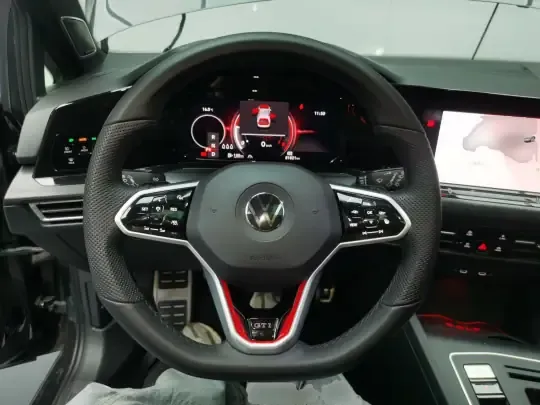 Volkswagen Golf GTI 2021 (81800 км)