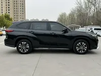 Toyota Crown Kluger 2021 (61100 км)