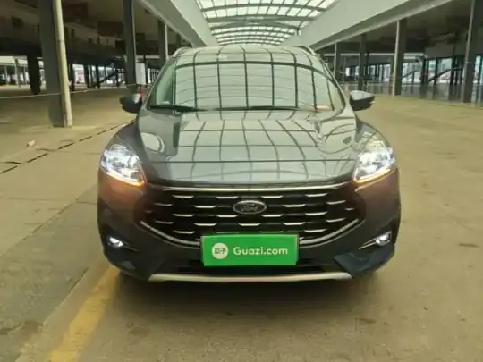 Ford Escape New Energy 2021 (41900 км)