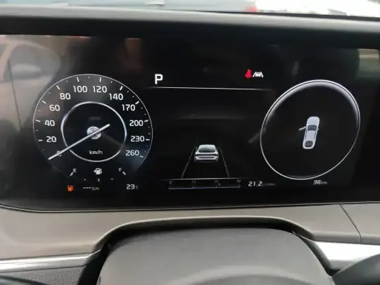 Kia K5 2021 (100 км)