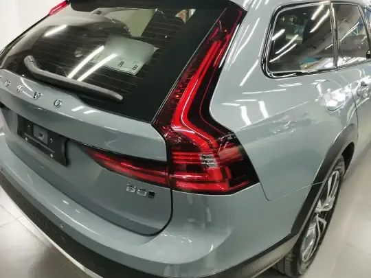 Volvo V90 2022 (47100 км)