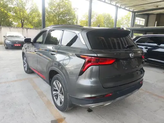 Changan CS75 PLUS 2022 (42300 км)