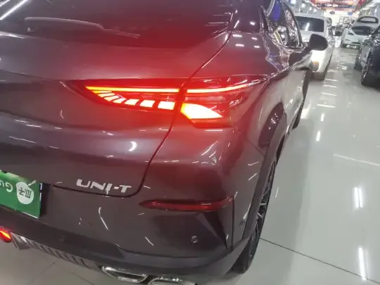 CHANGAN UNI-T 2022 (39000 км)