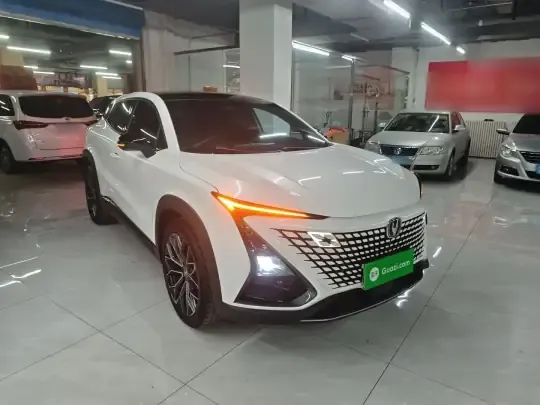 Changan UNI-T 2022 (18400 км)