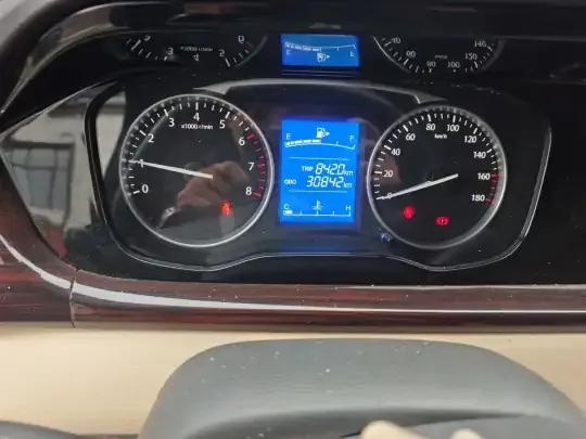 CHANGAN KUAYUE Xing V5 2021 (30800 км)