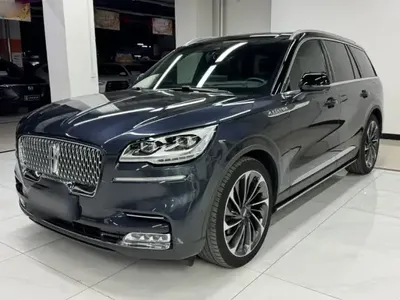Lincoln Aviator 2021 (64300 км)