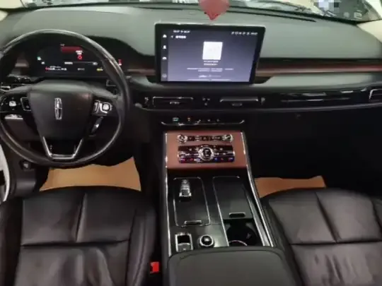 Lincoln Aviator 2021 (87200 км)