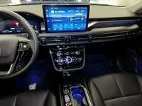 Lincoln Corsair New Energy 2021 (14300 км)