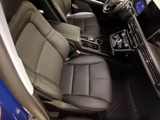 Lincoln Corsair New Energy 2021 (14300 км)