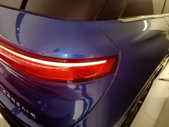Lincoln Corsair New Energy 2021 (14300 км)