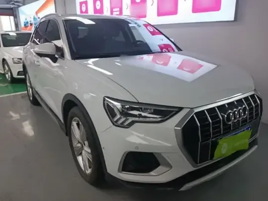 Audi Q3 2022 (36900 км)