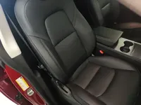 Tesla Model Y 2021 (41800 км)