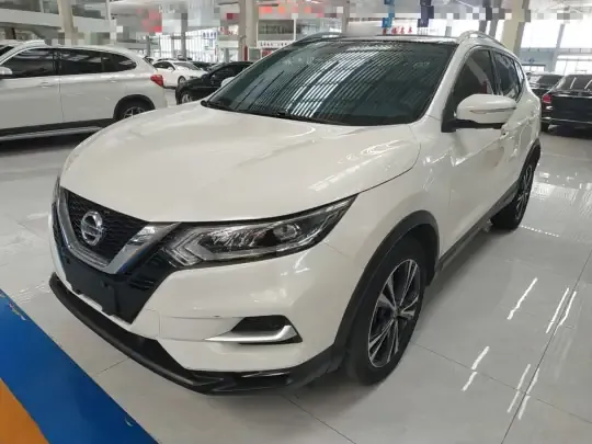 Nissan Qashqai 2022 (34300 км)
