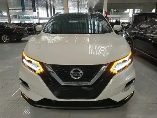 Nissan Qashqai 2022 (34300 км)