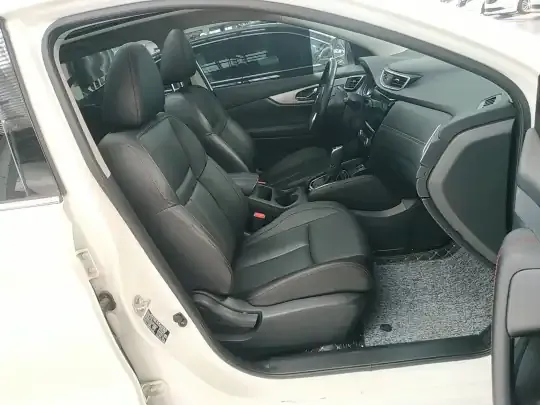 Nissan Qashqai 2022 (34300 км)