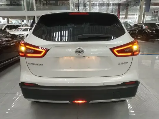 Nissan Qashqai 2022 (34300 км)