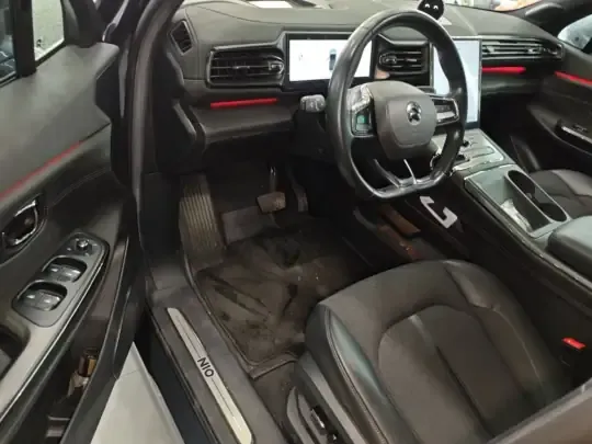 Nio EC6 2020 (78800 км)
