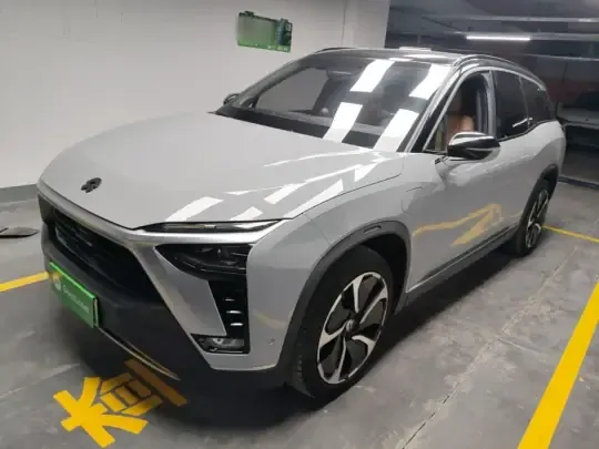 Nio ES8 2020 (118400 км)