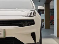 Lynk & Co 06 EM-P 2022 (30200 км)