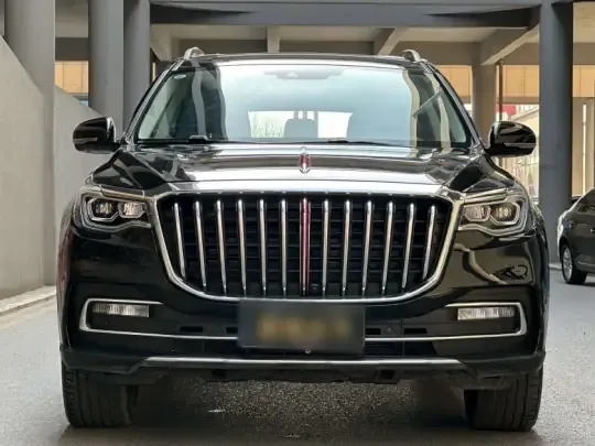 Hongqi HS7 2022 (7800 км)