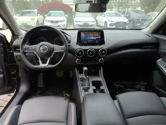Nissan Sylphy 2022 (25200 км)