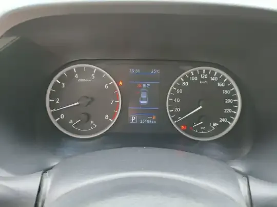 Nissan Sylphy 2022 (25200 км)
