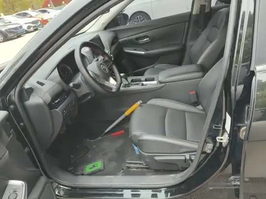 Nissan Sylphy 2022 (25200 км)