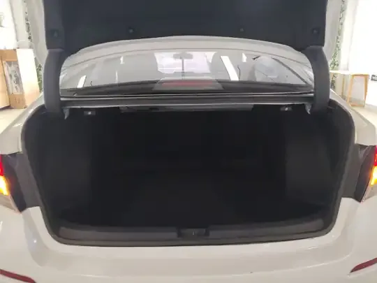 Honda Civic 2022 (27800 км)