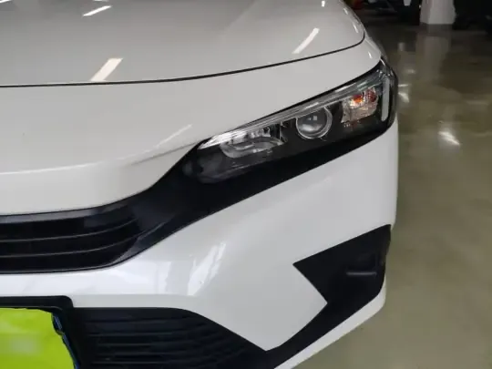 Honda Civic 2022 (27800 км)
