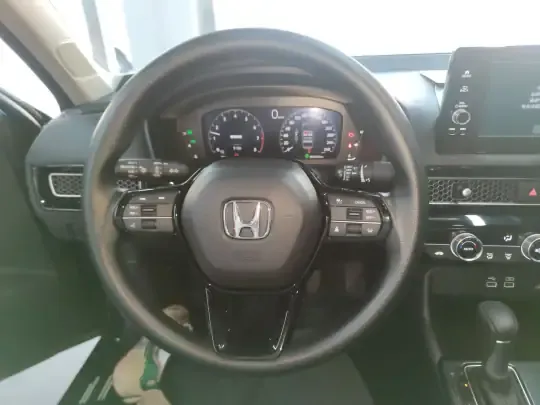 Honda Civic 2022 (9600 км)