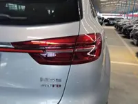 Hongqi HS5 2022 (77400 км)