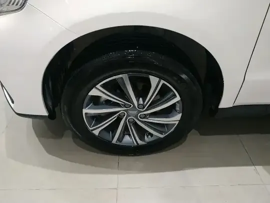 Geely Auto Vision X6 2021 (31300 км)