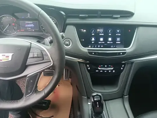 Cadillac XT5 2022 (64600 км)