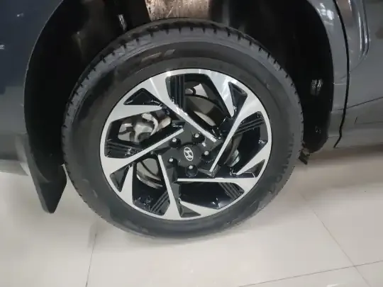Hyundai Custo 2021 (21900 км)