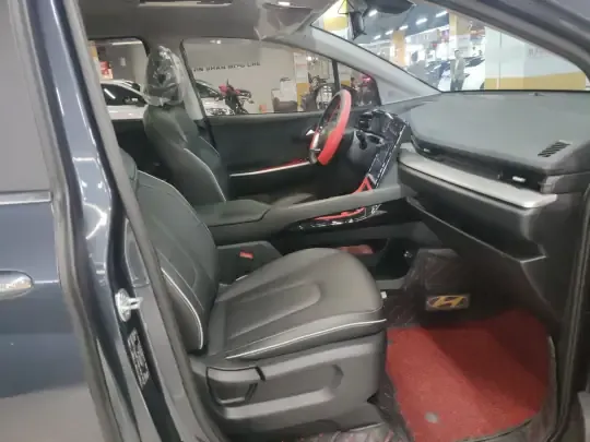 Hyundai Custo 2021 (21900 км)