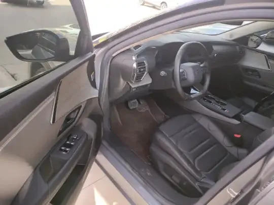 Citroen C5 X 2021 (19600 км)